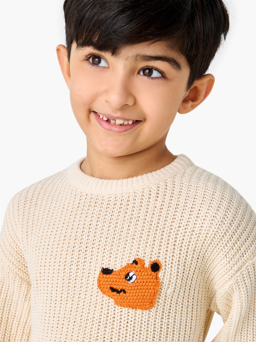 Animal Applique Pullover with Crew Neck