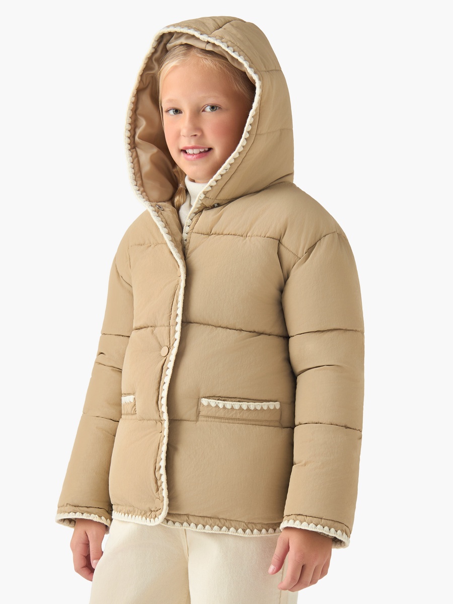 Scalloped Trim Puffer Heavy Jacket with Hood and Button Closure