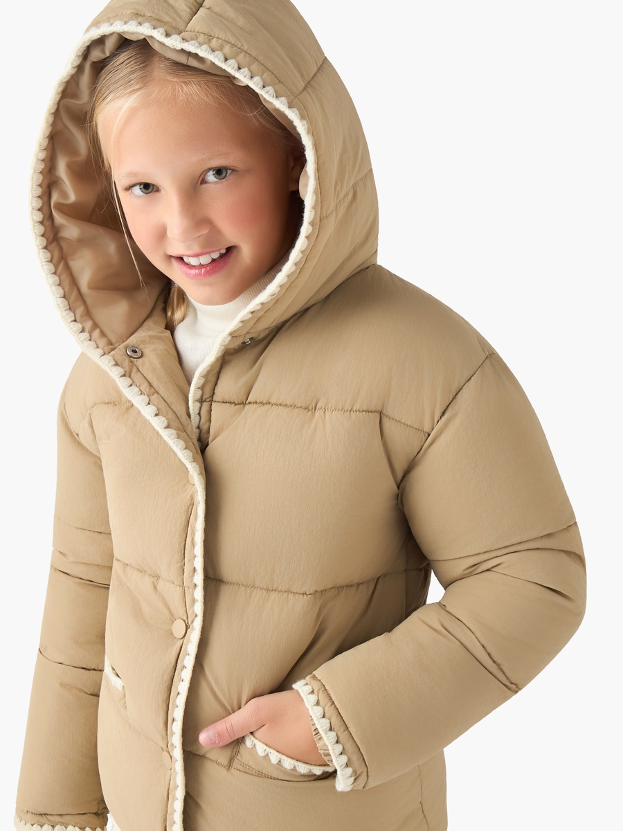 Scalloped Trim Puffer Heavy Jacket with Hood and Button Closure