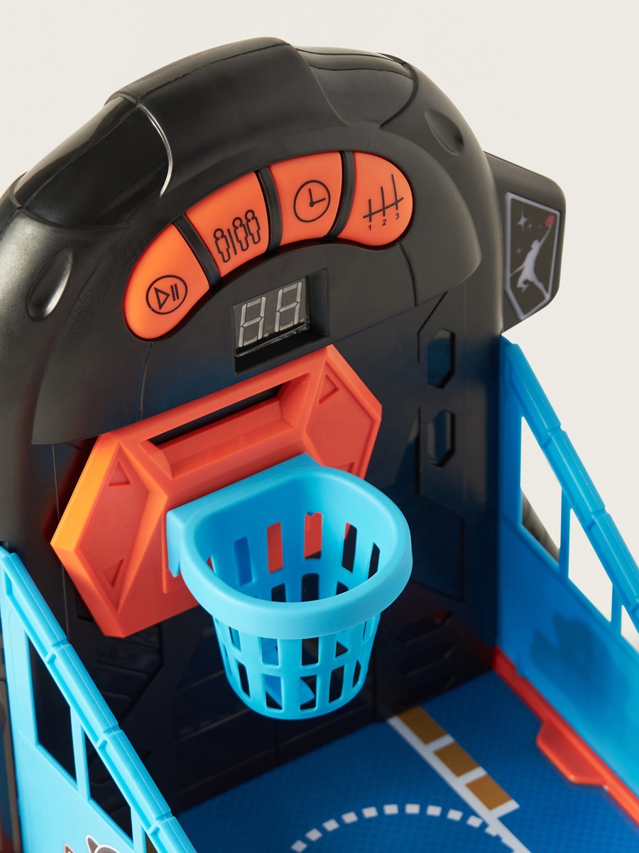 Basketball Board Game
