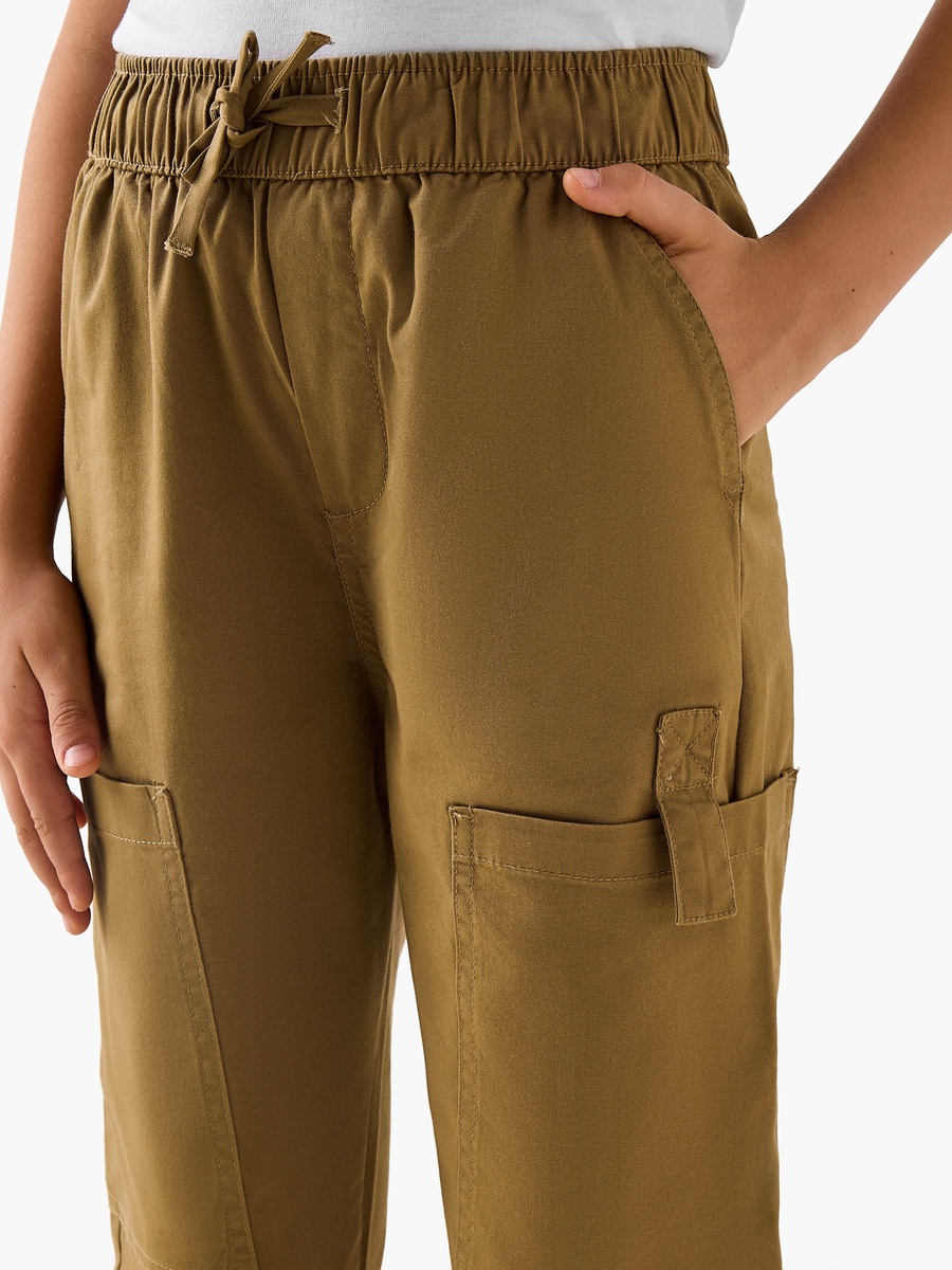 Solid Cargo Pants with Elasticated Drawstring and Pockets