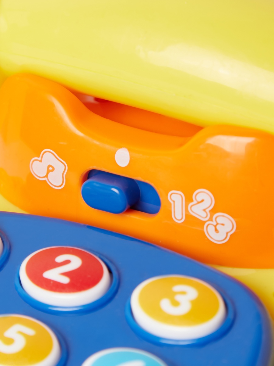 Talk N Pull Phone Toy