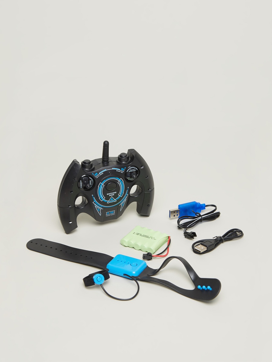 Zhengguang Skidding Remote Control Stunt Car Toy Set