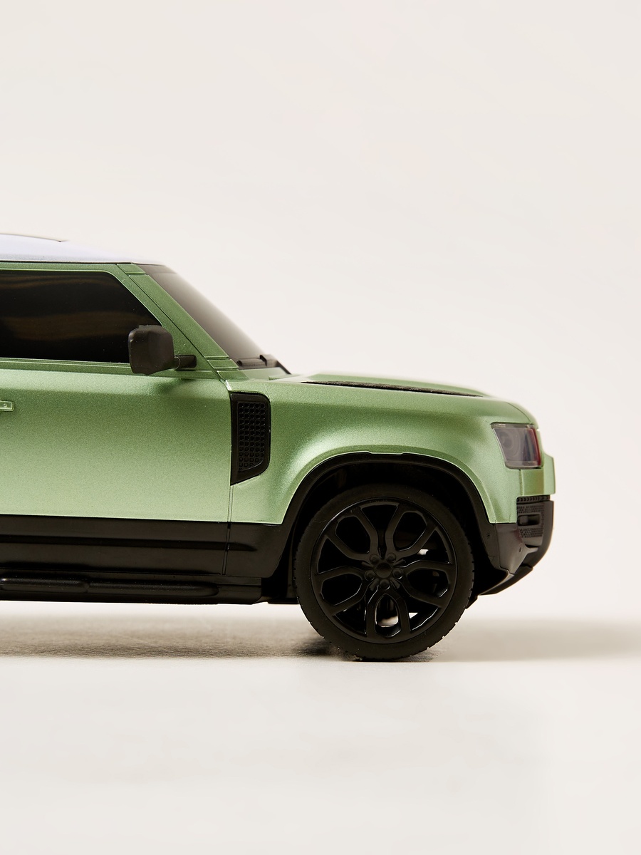 RW 1:24 Range Rover Defender Remote Control Car