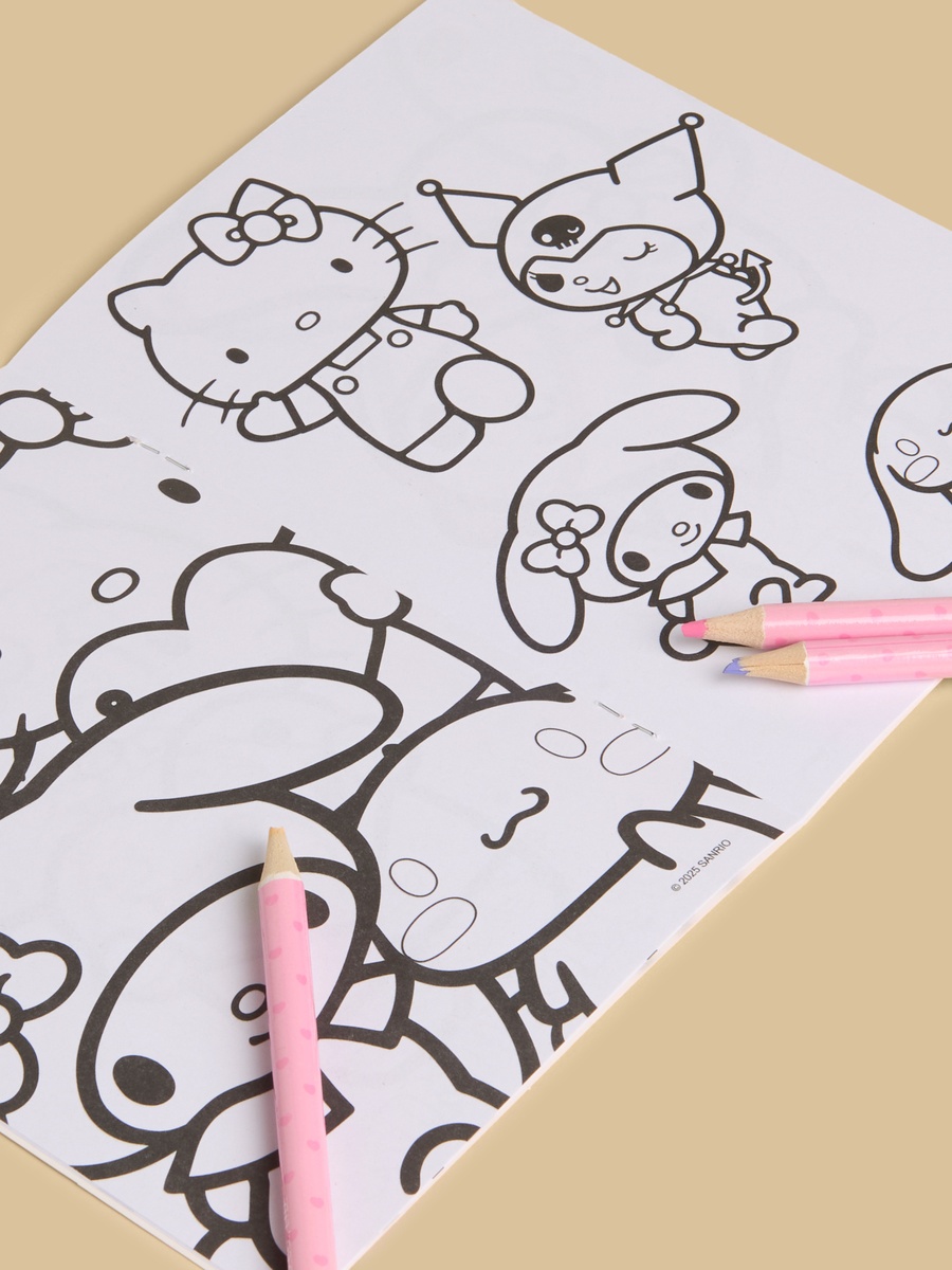Hello Kitty and Friends Colouring Set