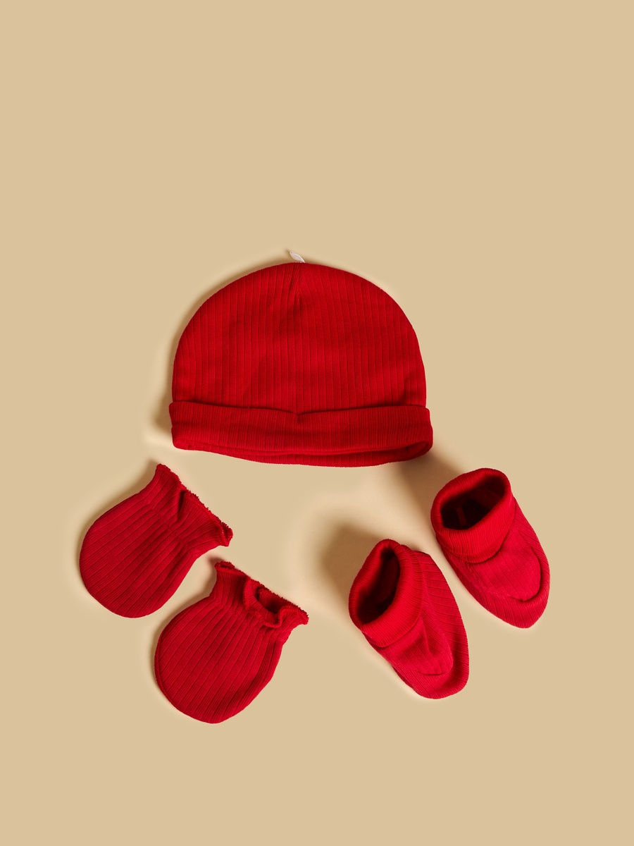 Textured Cotton Beanie Cap with Mittens and Booties