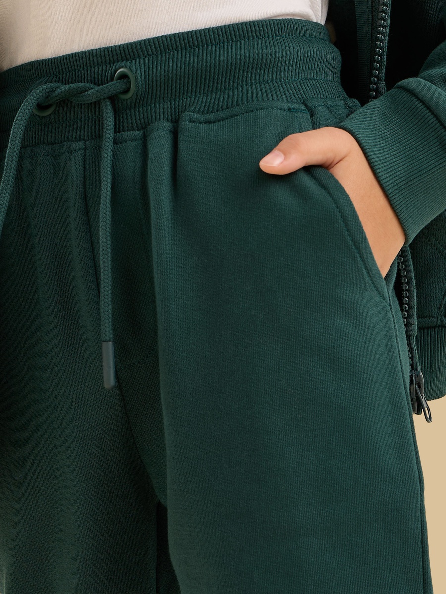 Mid-Rise Joggers with Pockets