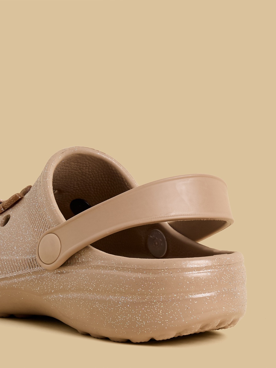 Teddy Accent Clogs with Backstrap