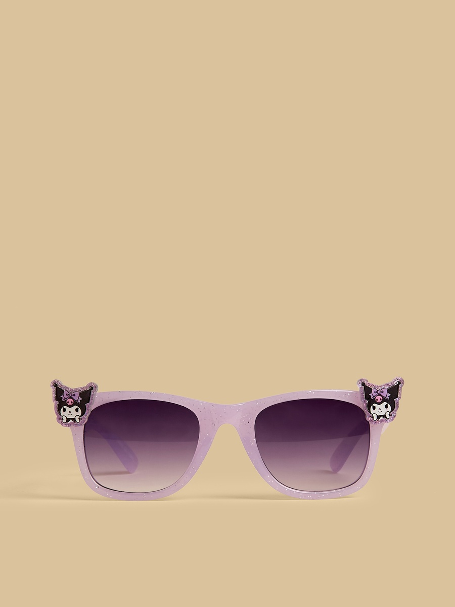 Tinted Lens Full Rim Sunglasses with Nose Pads