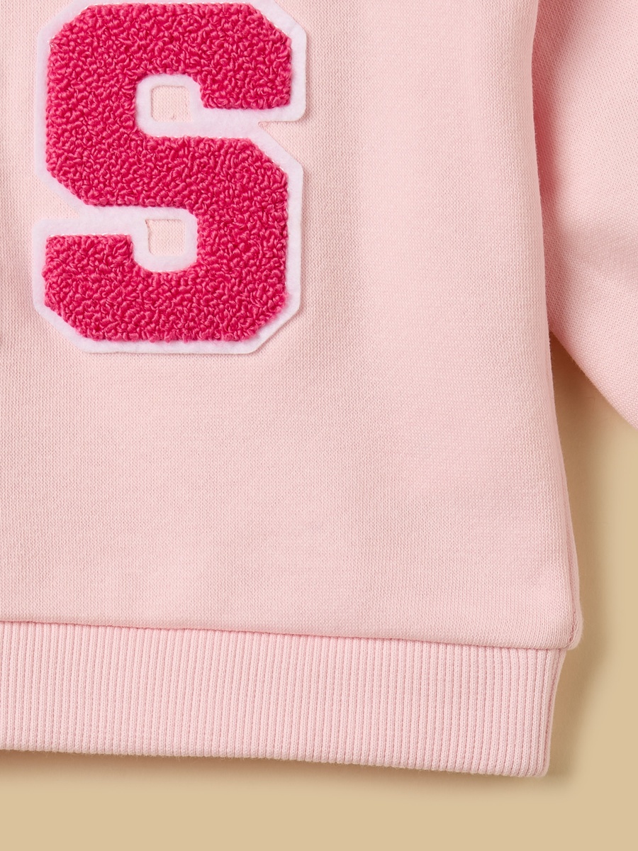 Applique Accent Sweatshirt