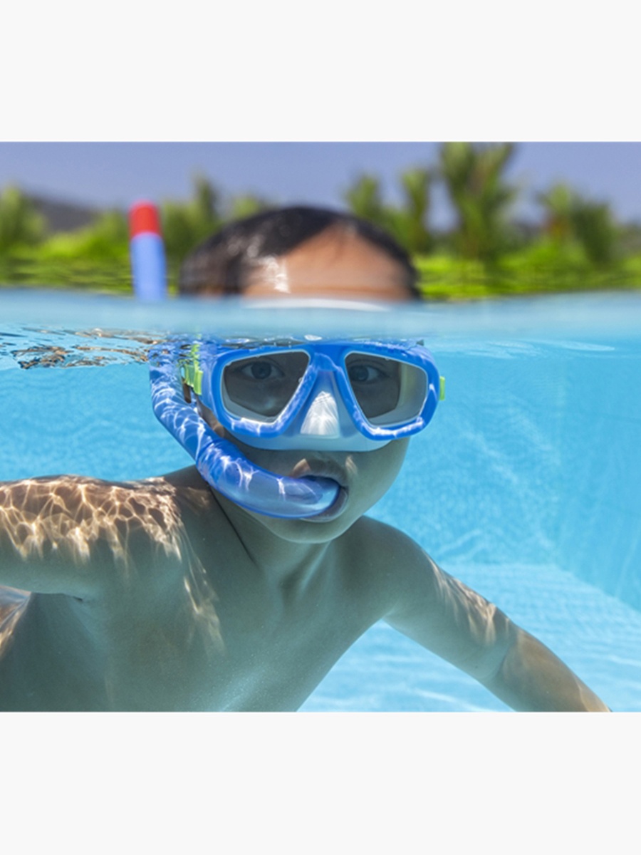 Assorted Snorkel and Mask Set