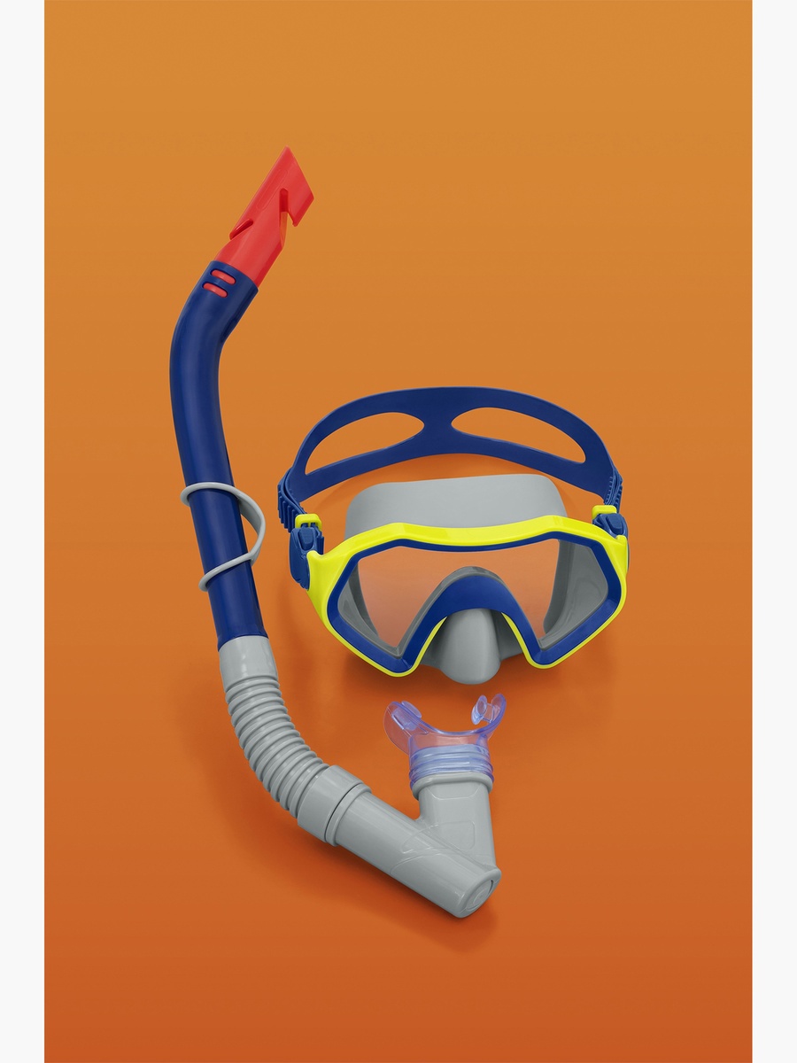Assorted Crusader Snorkel Mask