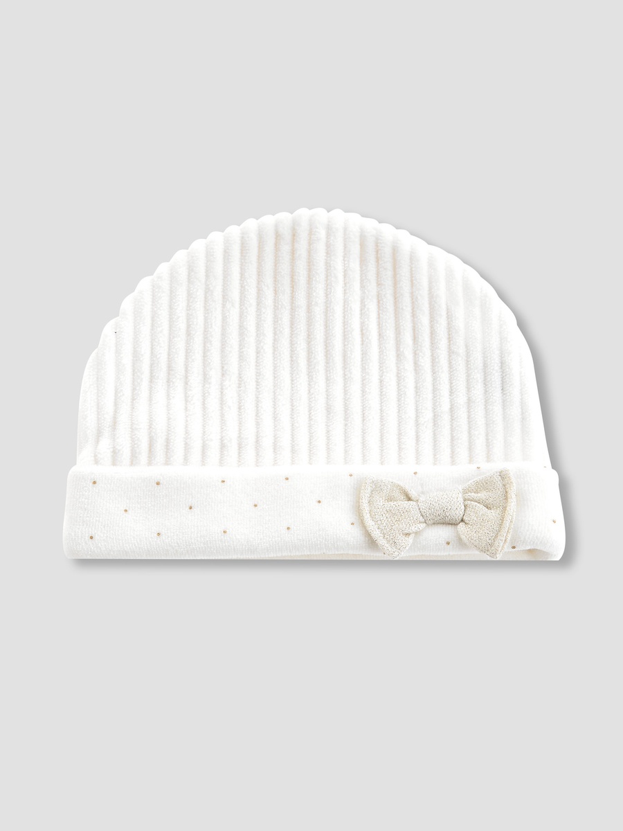 Beanie with Bow Detail
