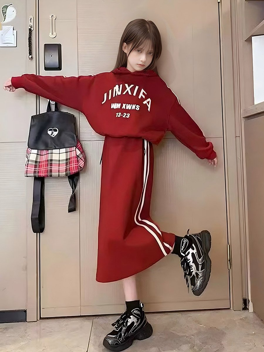Girls Text Print Hoodie and Skirt Set