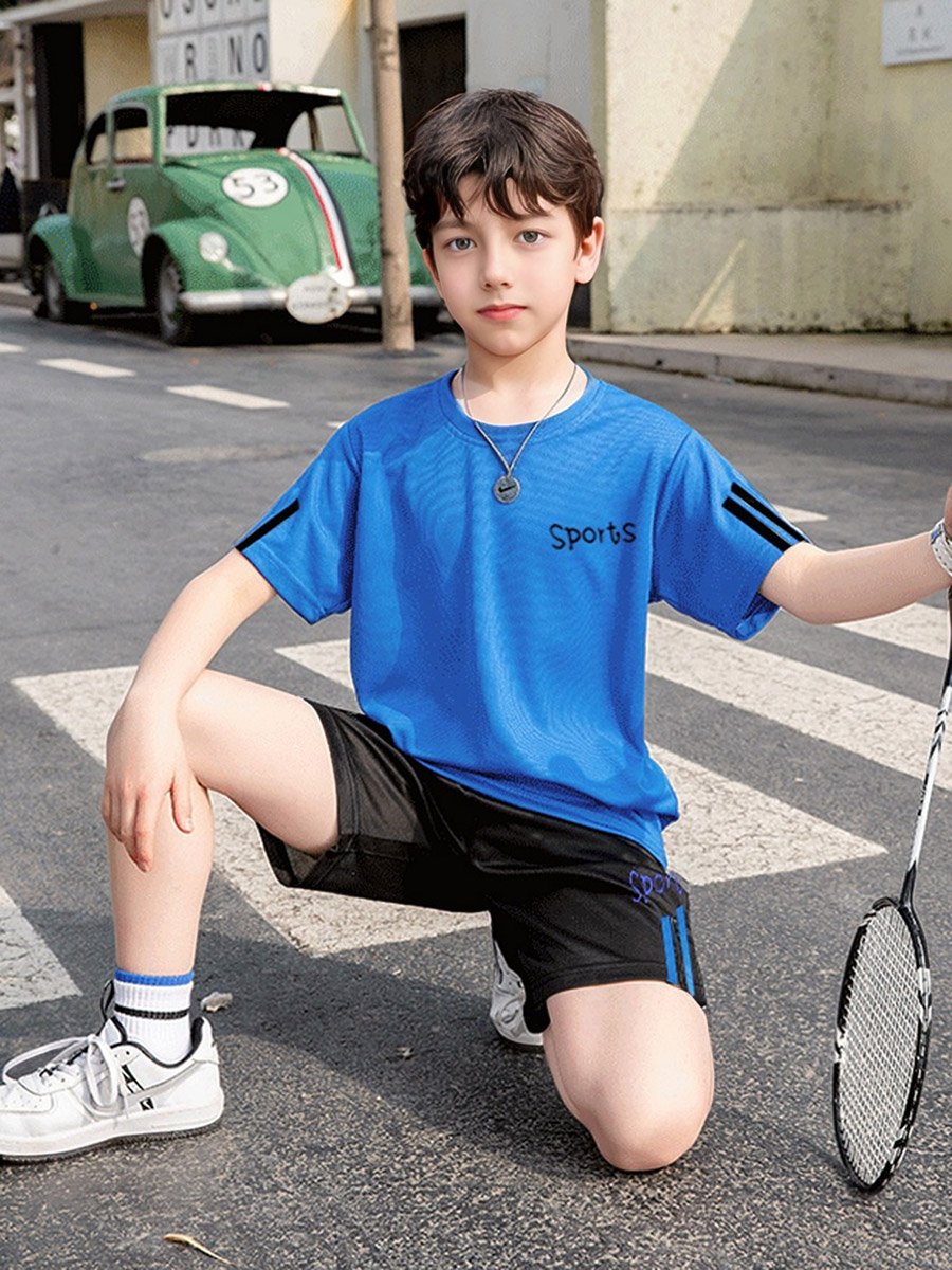Boys Slogan Print Round Neck T-Shirt and Shorts Set