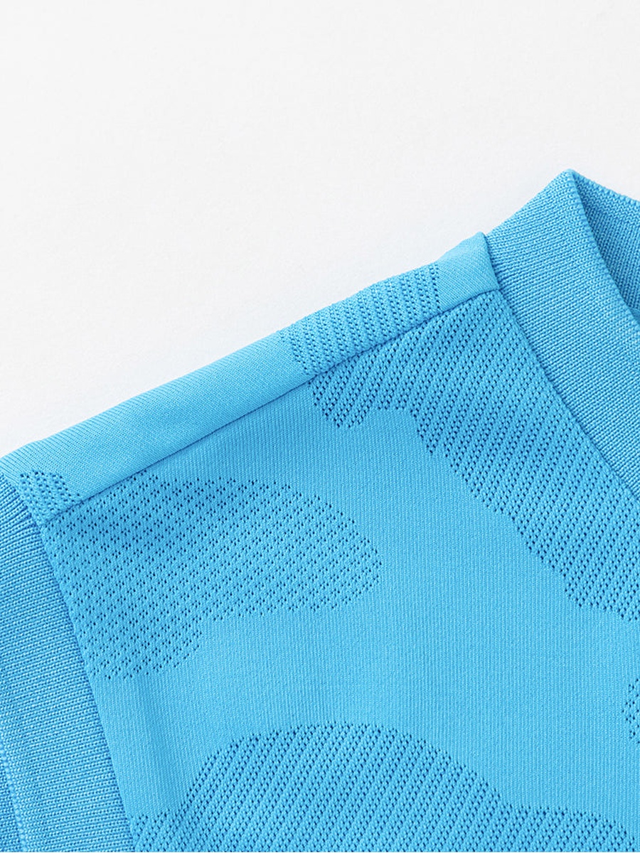 T-Shirt with Textured Print