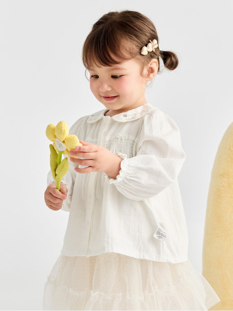 White Shirt with Embroidered Collar