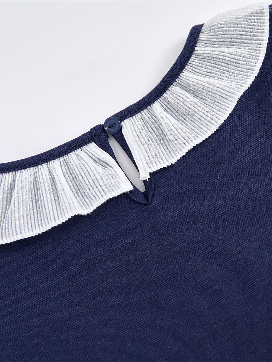 Short Sleeve T-Shirt with Ribbon and Ribbed Neck Detail