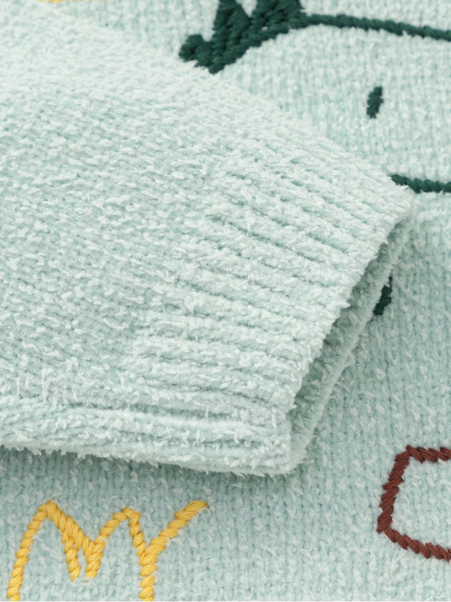 Knitted Sweater with Front Design