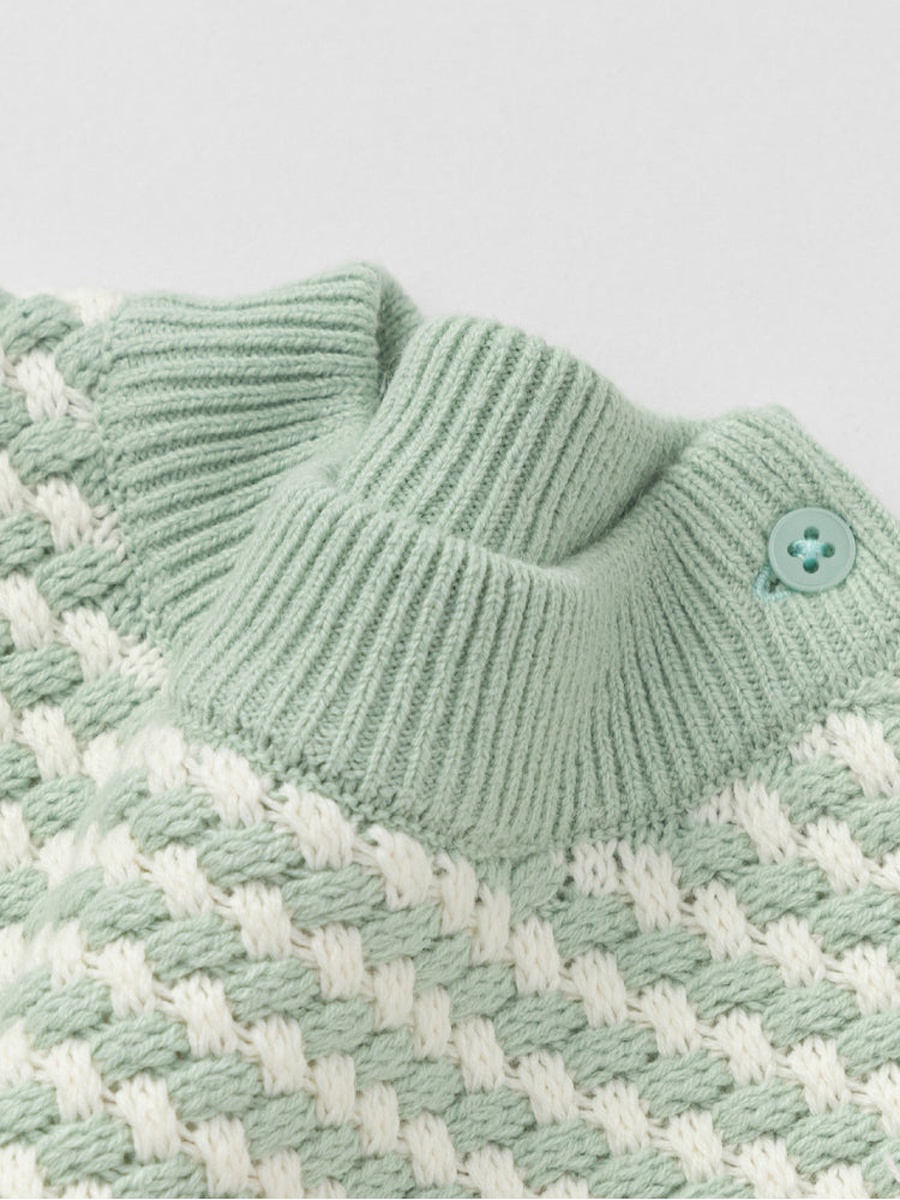 Knitted Sweater with Patterned Detail