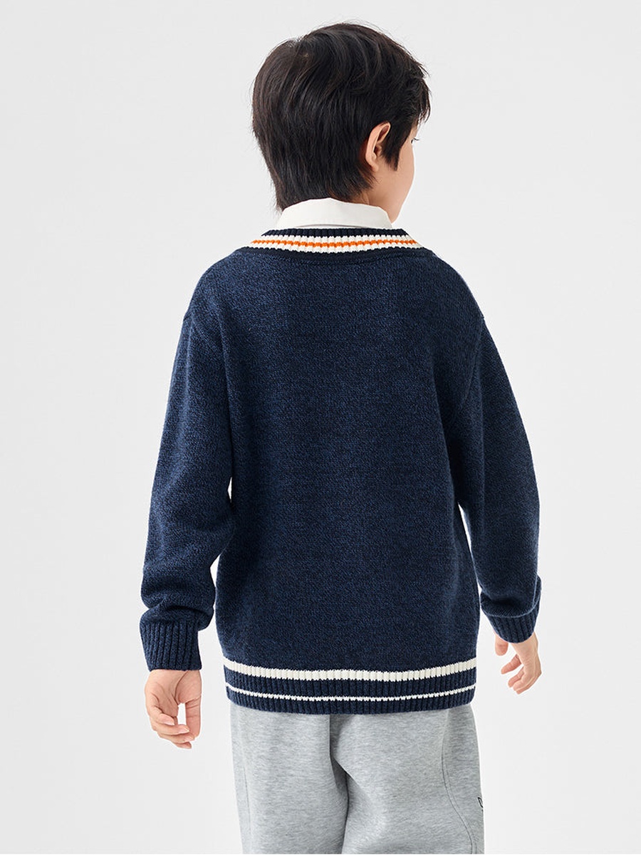 Knitted Sweater with Embroidery