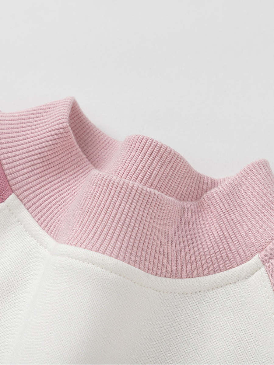 Contrast Colored Sweatshirt with Print