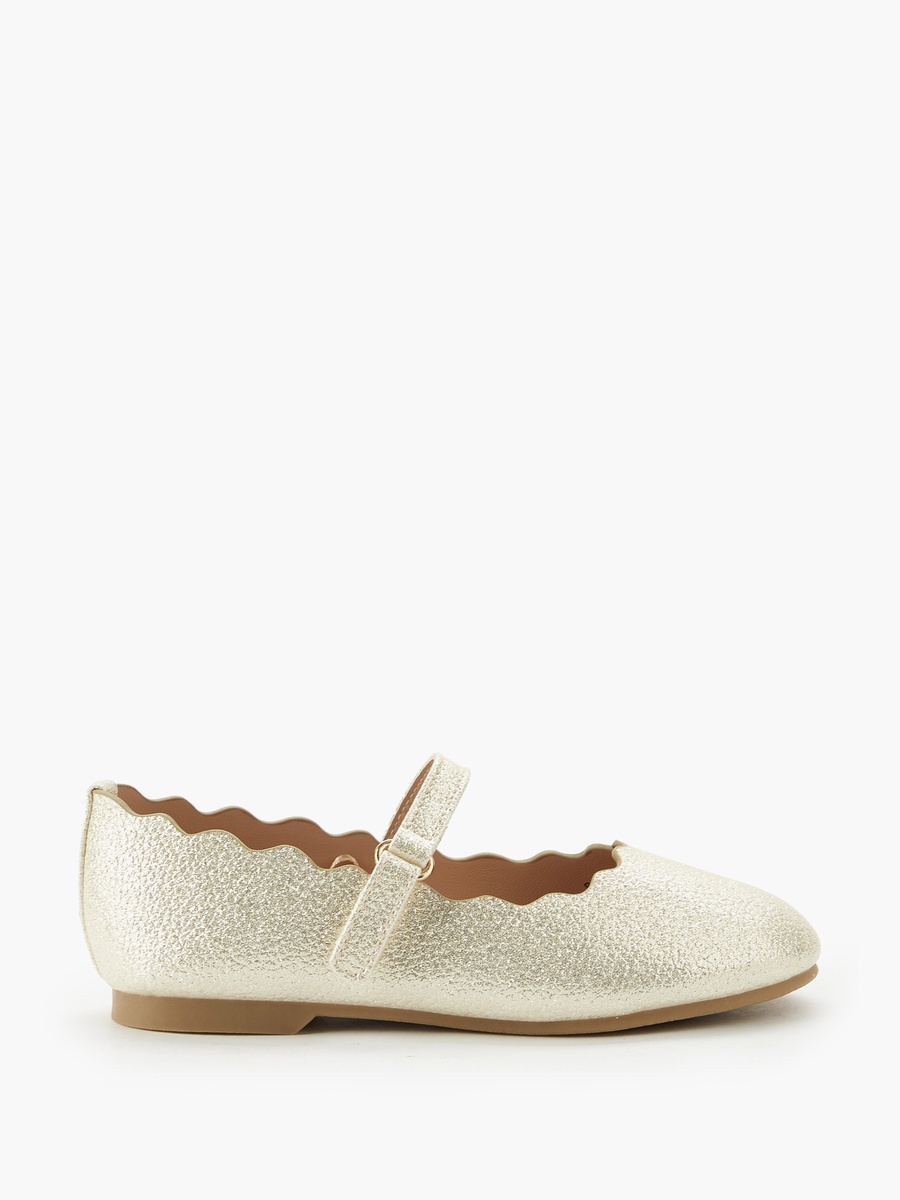 Scalloped Ballerina Shoes