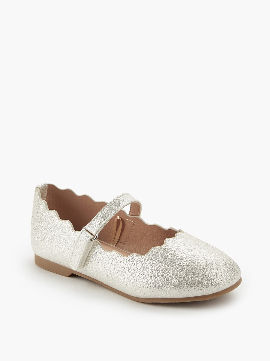 Scalloped Ballerina Shoes
