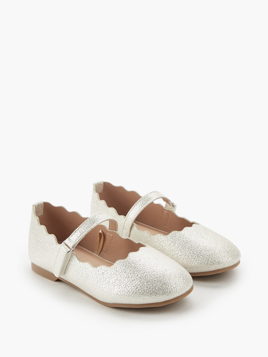 Scalloped Ballerina Shoes