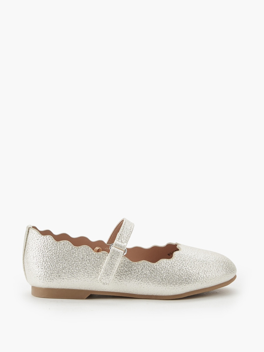 Scalloped Ballerina Shoes
