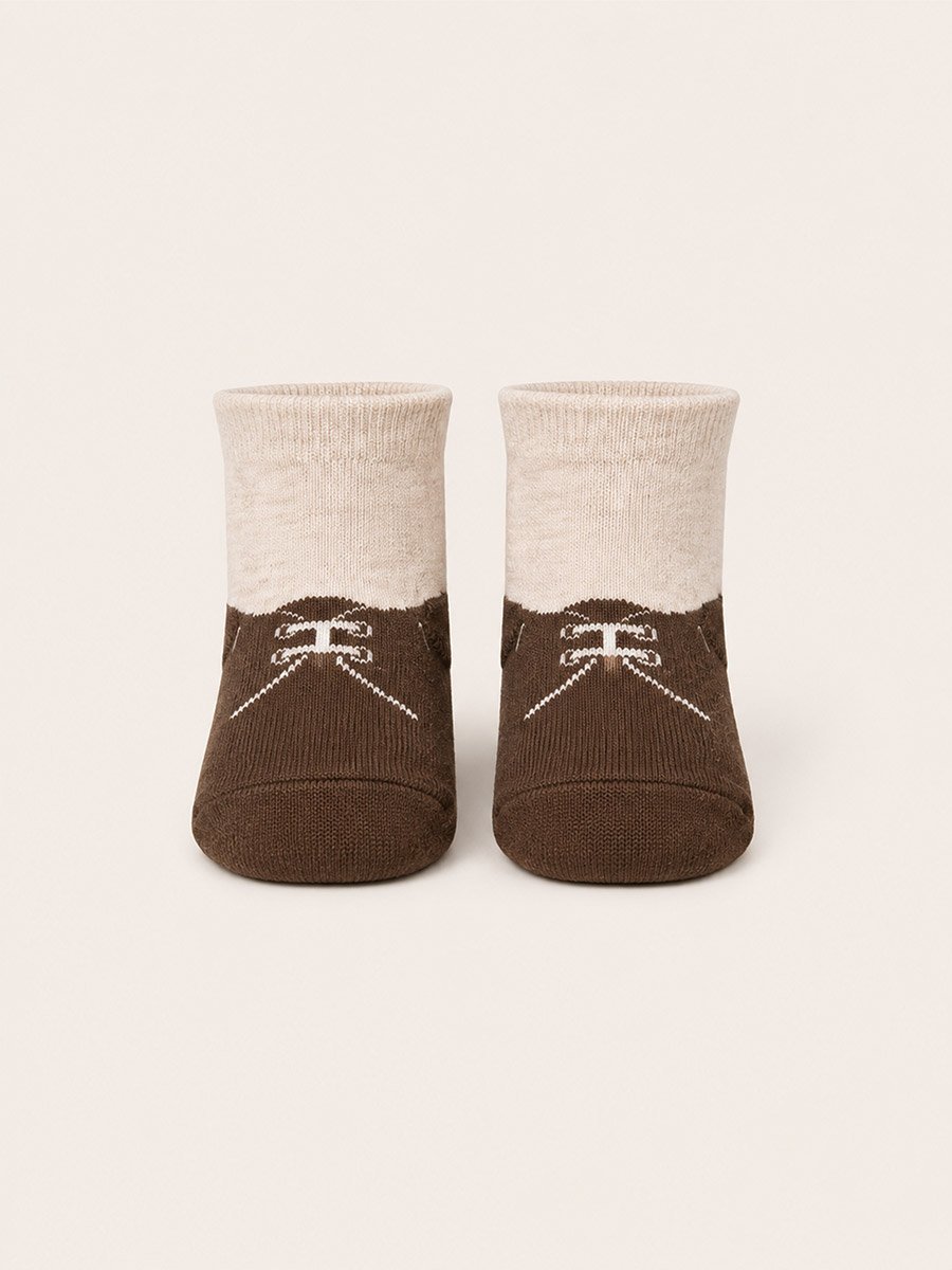 3-Piece Printed Bodysuit, Cap and Socks Set
