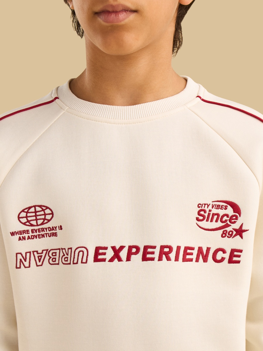 Piping Detail Sweatshirt