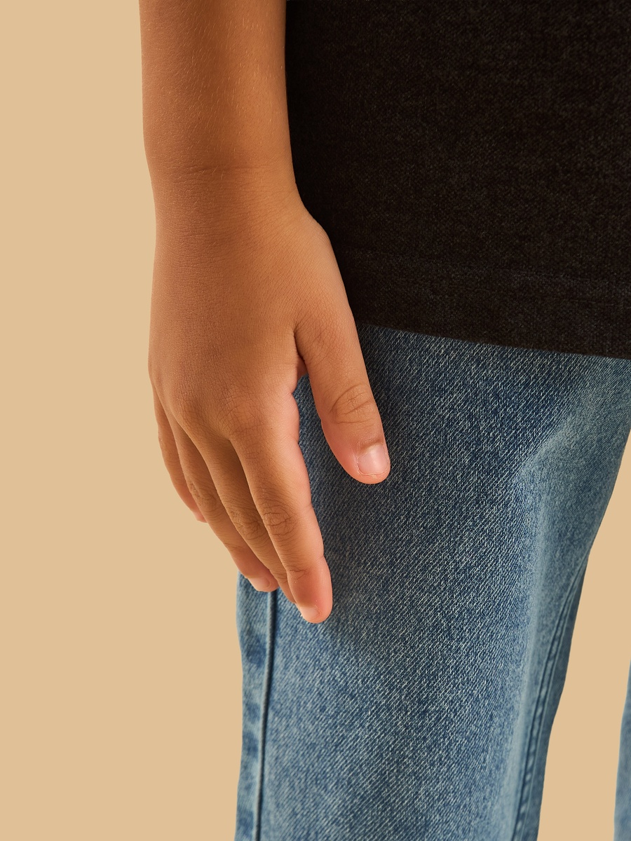 Mid-Rise Balloon Fit Jeans