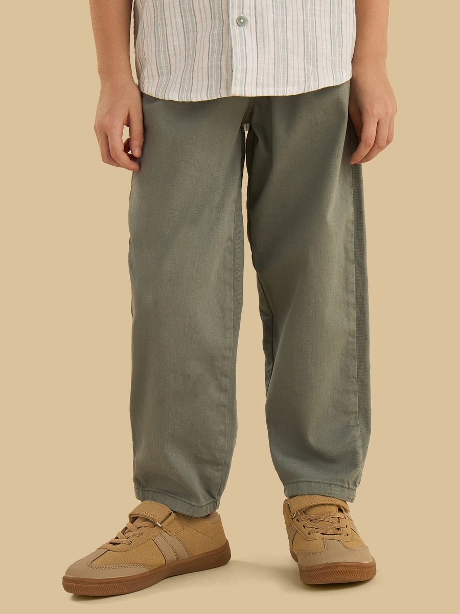 Wide Leg Pull-On Jeans