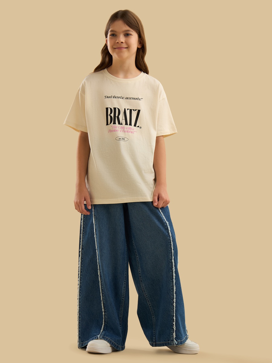 Raw Seam Detail Wide Leg Jeans