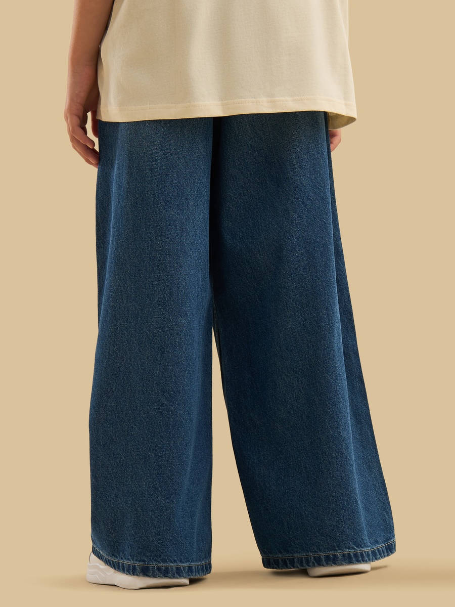 Raw Seam Detail Wide Leg Jeans