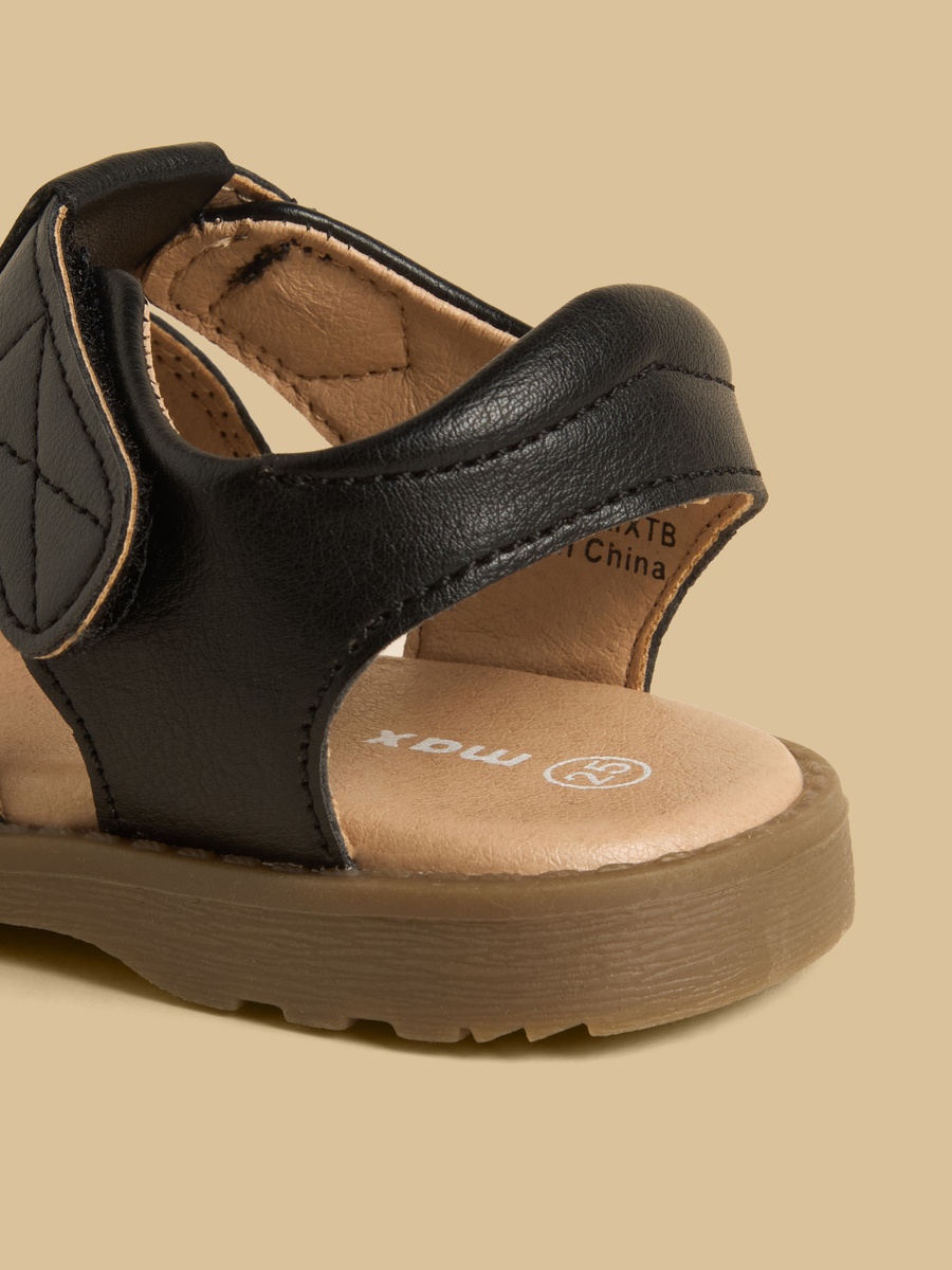 Fisherman Sandals with Hook and Loop Closure