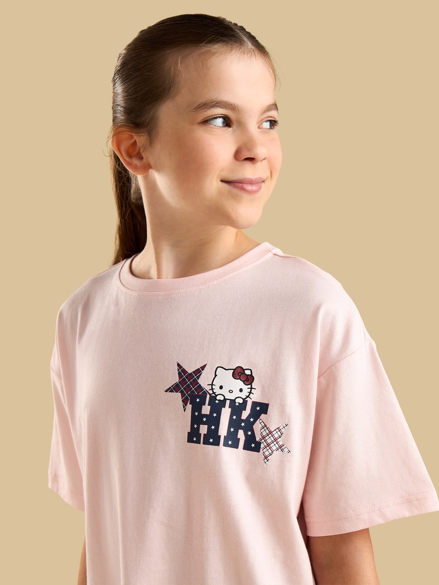 Hello Kitty Print Oversized T-Shirt