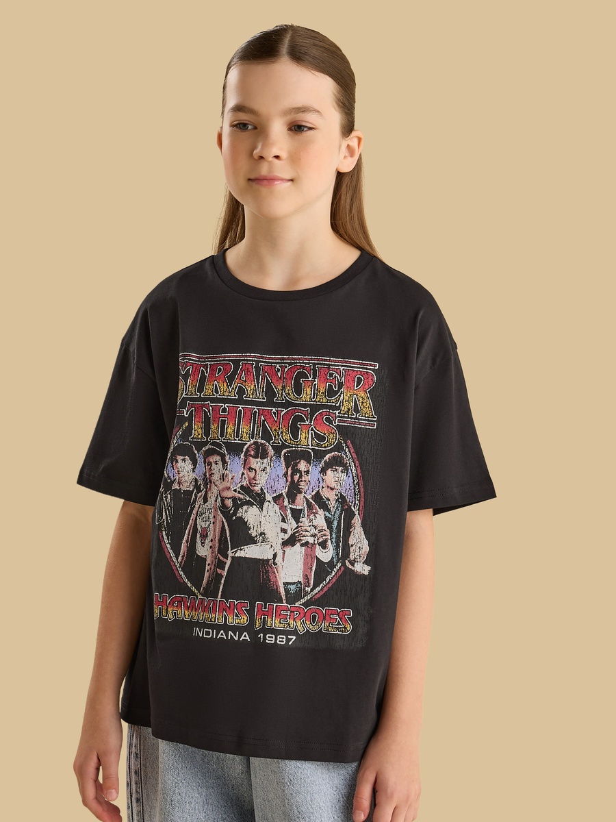 Stranger Things Print Oversized T-Shirt
