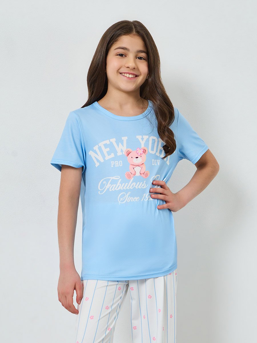 Girls Graphic Print T-Shirt and Pyjama Set