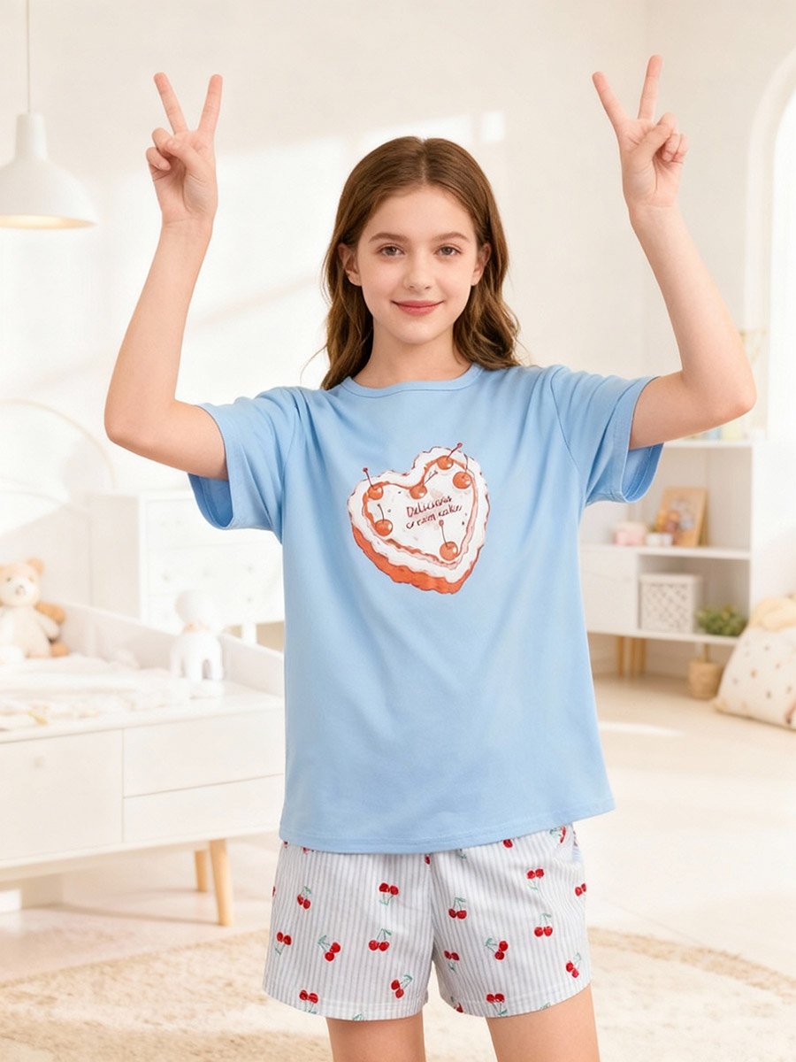 Girls Graphic Print T-Shirt and Shorts Pyjama Set