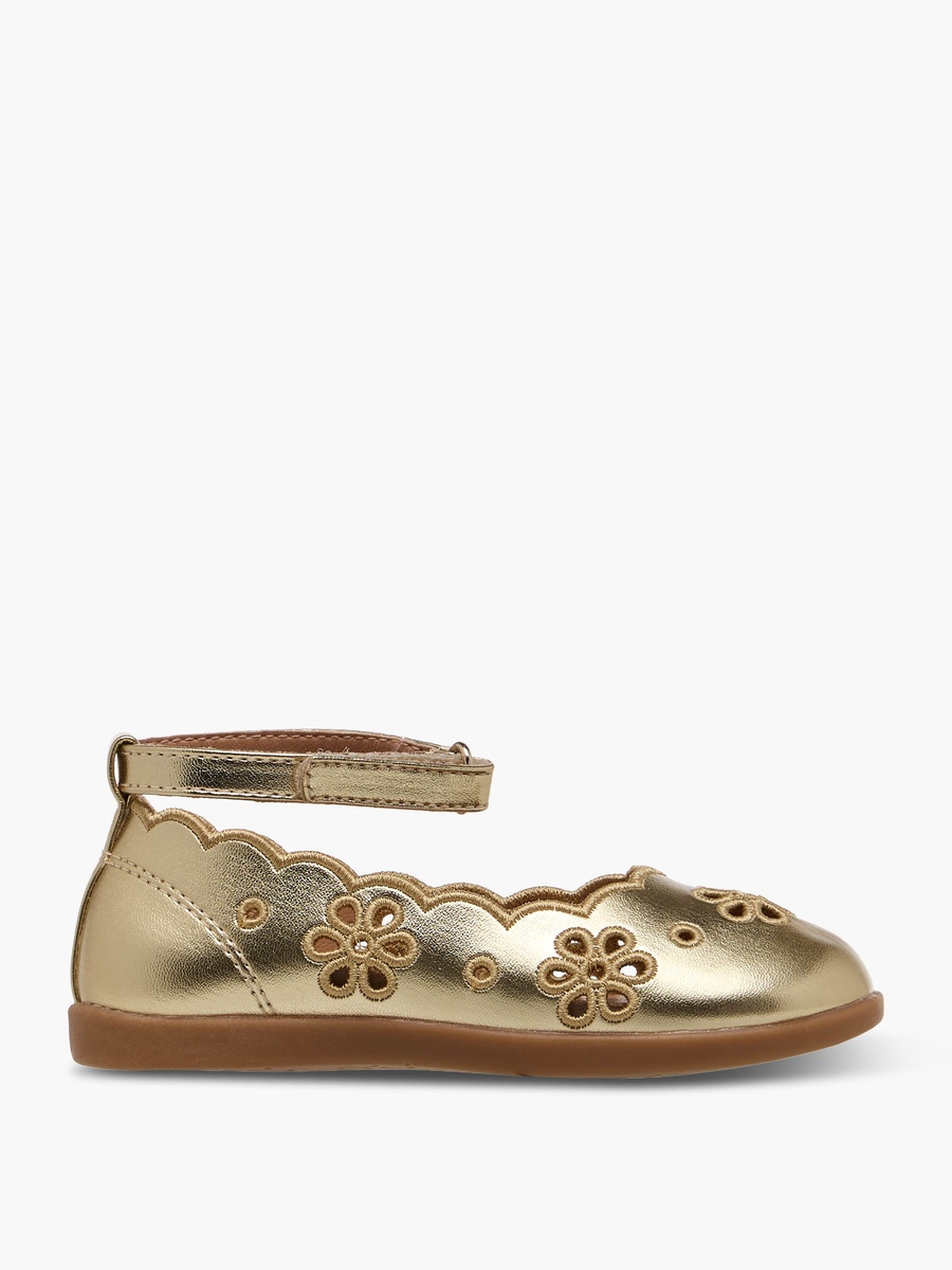 Floral Cutout Mary Jane Shoes