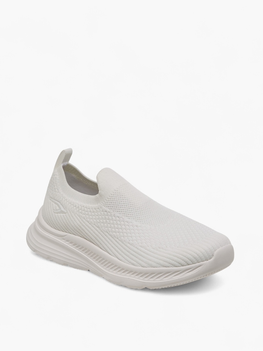 Slip-On Sports Shoes