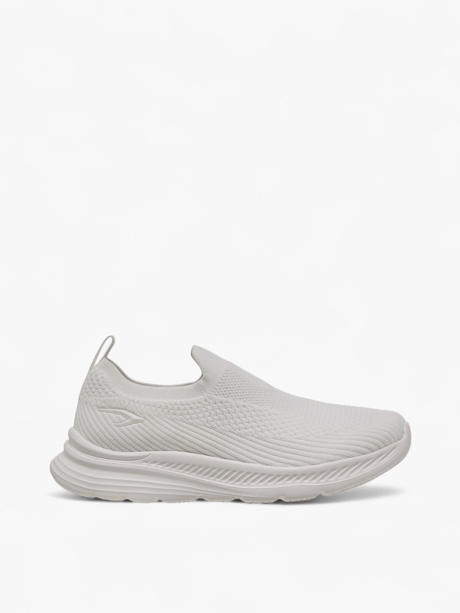 Slip-On Sports Shoes