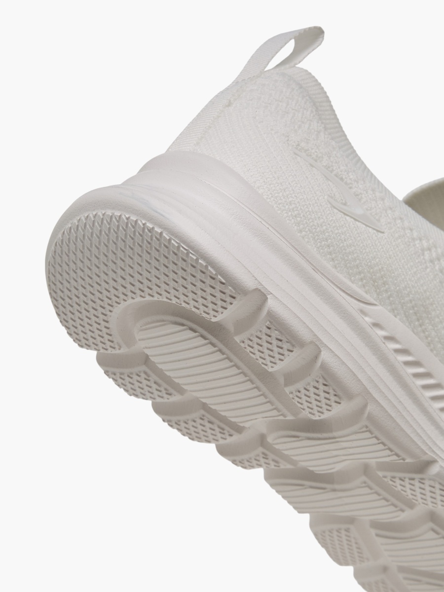 Slip-On Sports Shoes