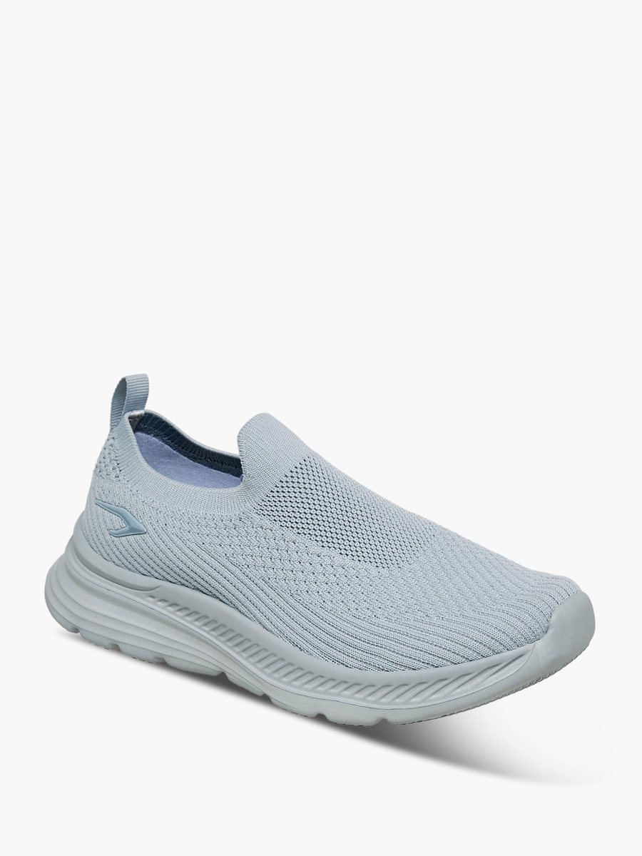 Slip-On Sports Shoes