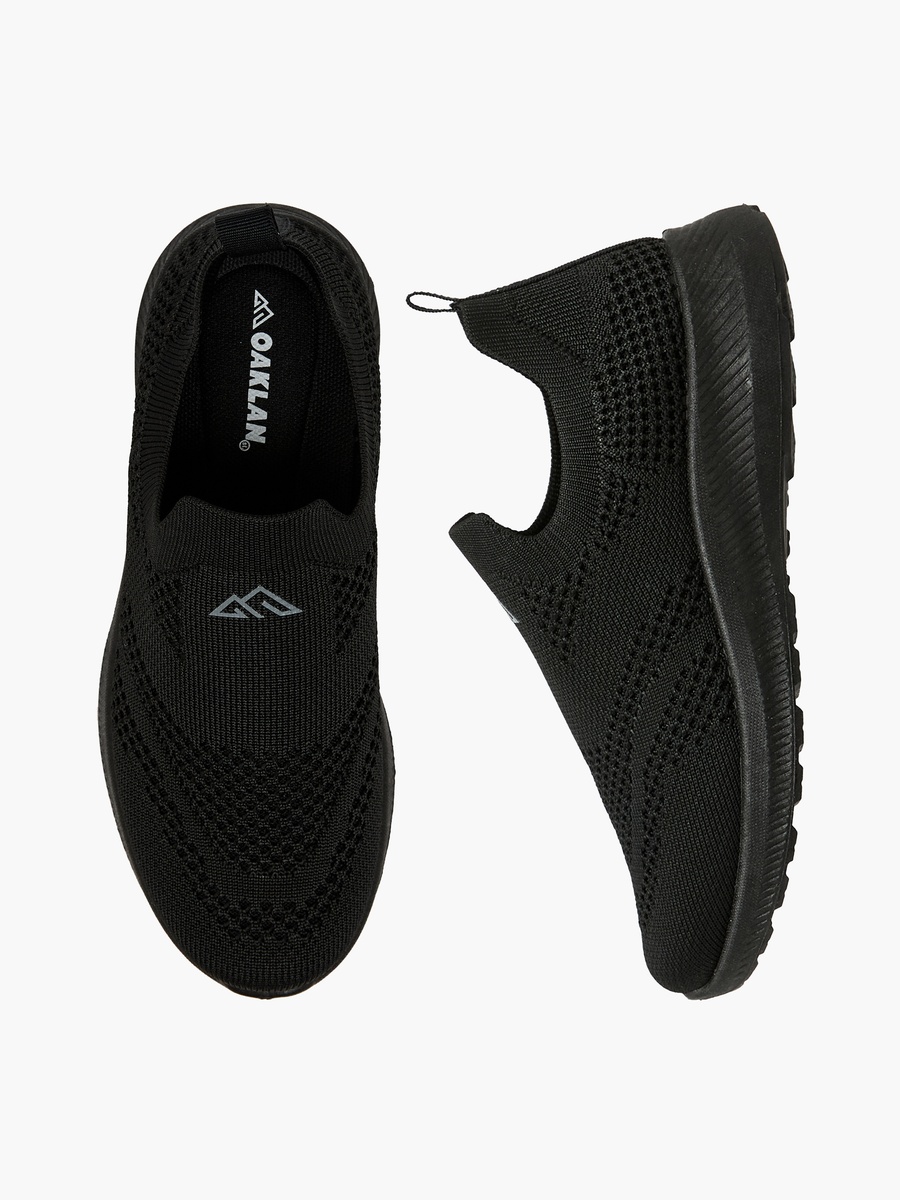 Slip-On Sports Shoes