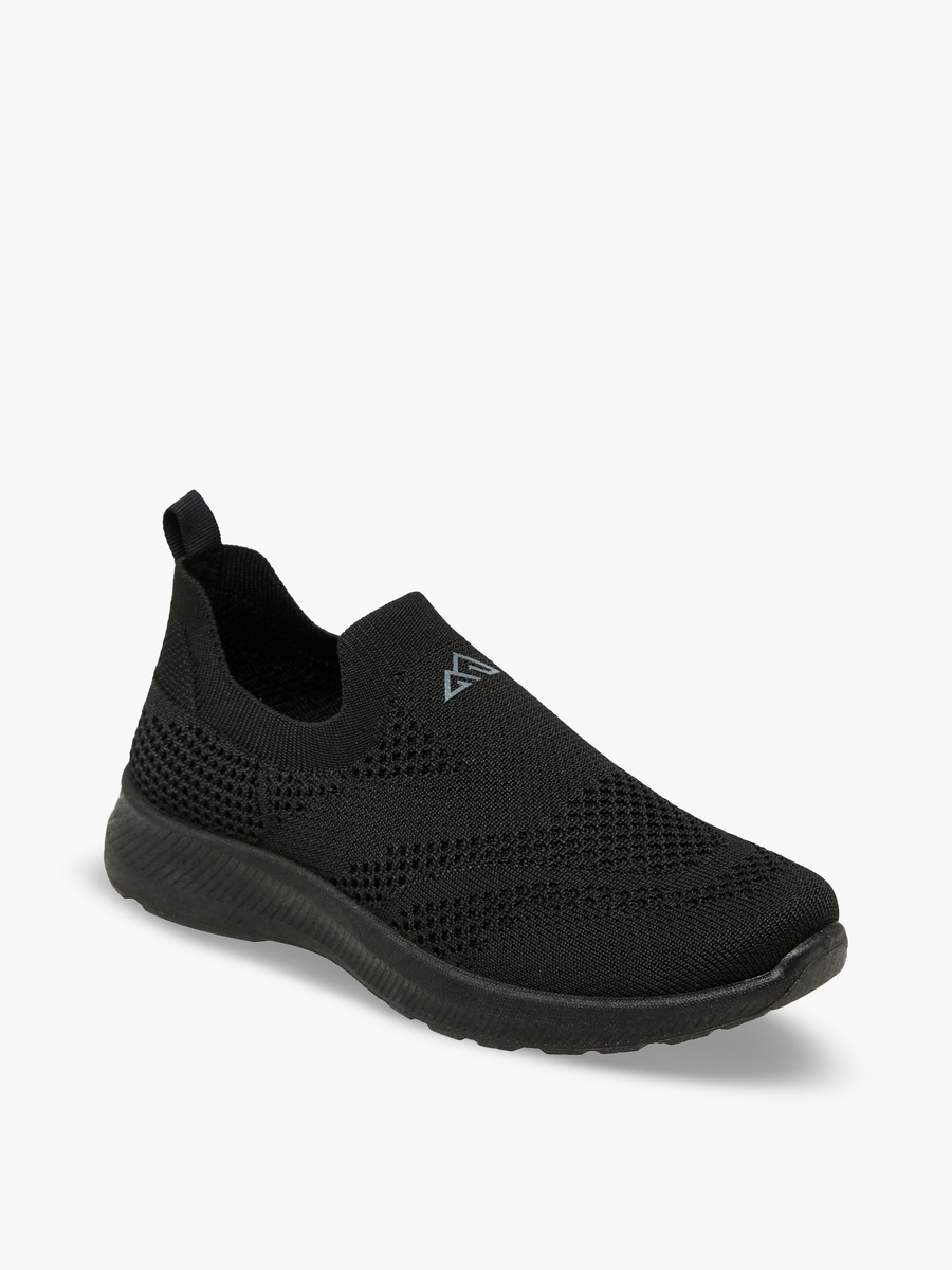Slip-On Sports Shoes