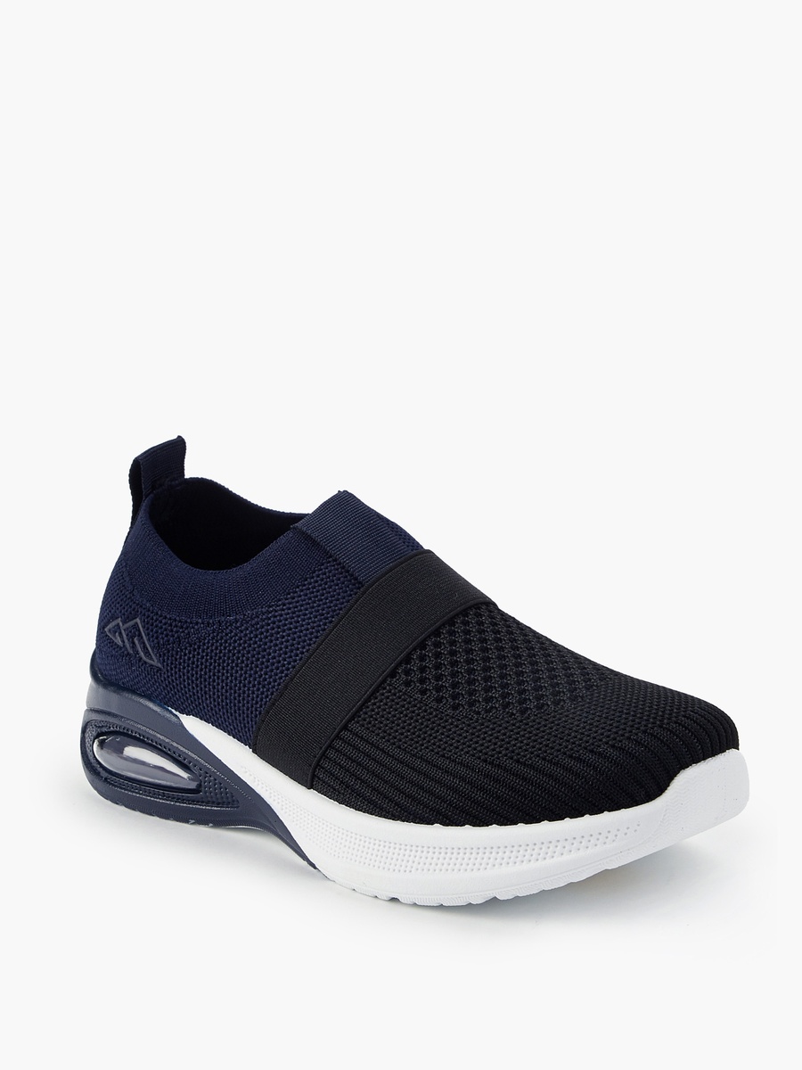 Slip-On Sports Shoes