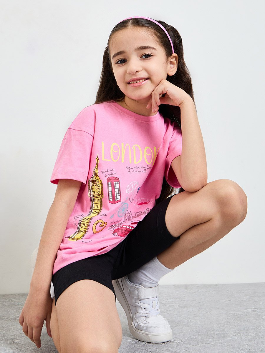 Girls Oversized Printed T-Shirt and Cycling Shorts Set